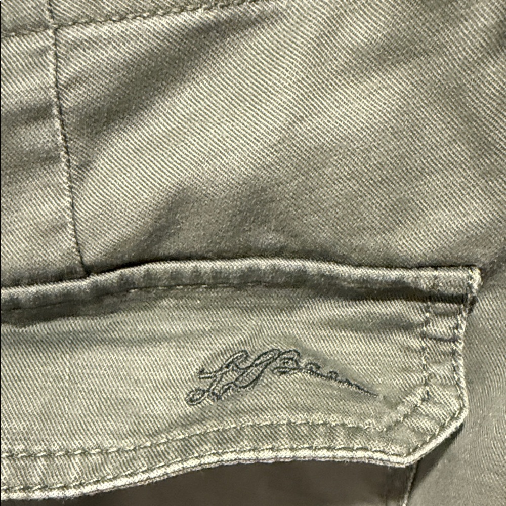 LL Bean Olive Green cropped pants - Picture 4 of 4